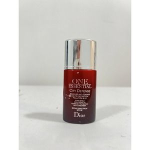 Dior One Essential City Defense Skincare For Face SPF 50 (30 ml)